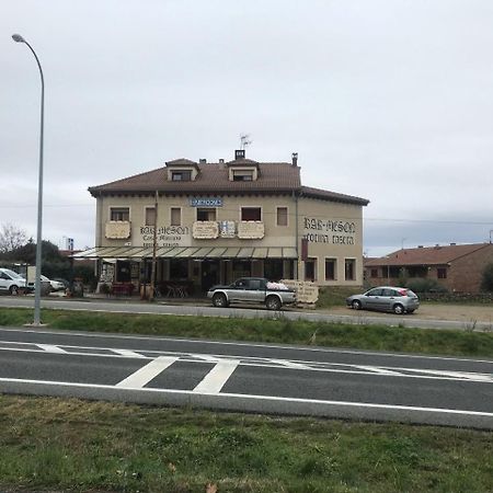 Hospedaje Casa Mariano Segovia Kültér fotó